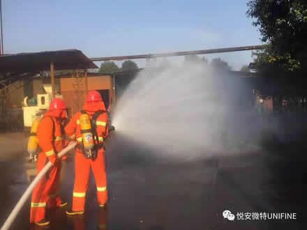 AG旗舰厅公司微型消防站，为公司财产和员工生命安全保驾护航